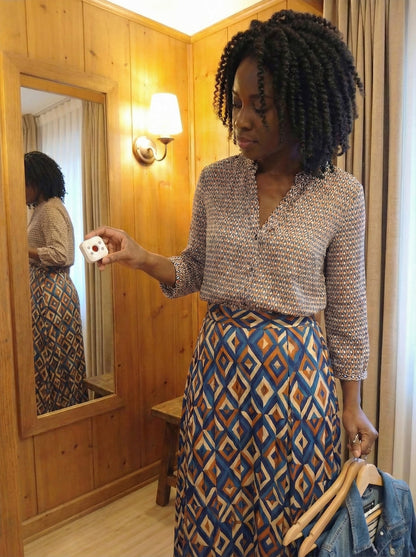 Voltesto Privacy Guard | Anti-Spy Camera Detector (Keychain Edition)