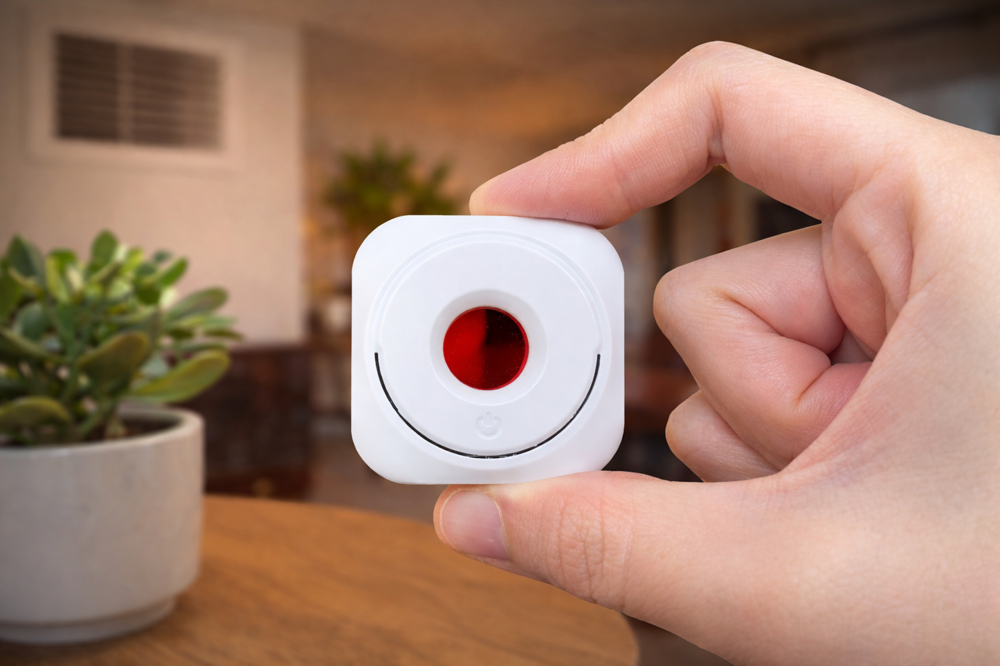 Voltesto Privacy Guard | Anti-Spy Camera Detector (Keychain Edition)